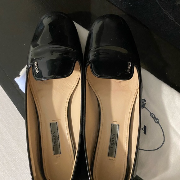 Prada black patent leather flats - Picture 3 of 10
